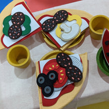 Load image into Gallery viewer, Felt Pizza