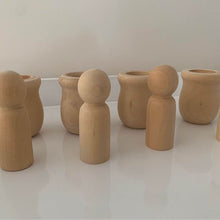 Load image into Gallery viewer, Nesting Dolls set of 4