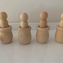 Load image into Gallery viewer, Nesting Dolls set of 4