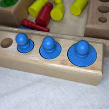 Load image into Gallery viewer, Montessori Peg Board