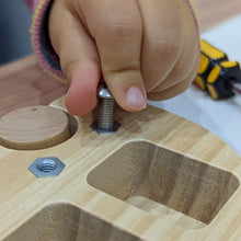 Load image into Gallery viewer, Tool Bus