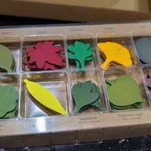 Load image into Gallery viewer, Wooden Loose Leaves