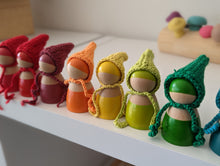 Load image into Gallery viewer, Knitted hats for peg dolls
